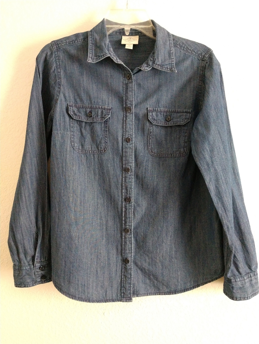 St. John's Bay Dark Blue Chambray Shirt Western Cowgirl Gardening Size PM